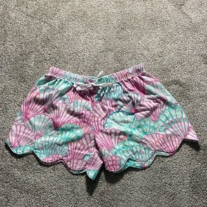 ✨super cute shorts✨